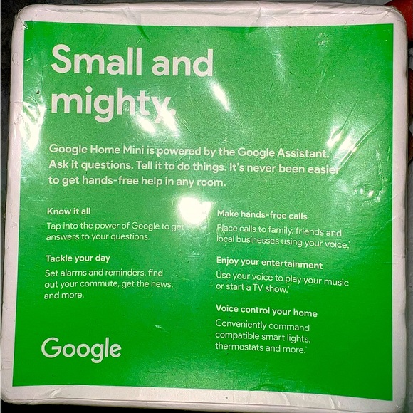 Google Home Mini - Picture 3 of 7